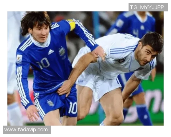 足球球星经典踢法技巧全解析 从入门到高手的踢球动作图解教程